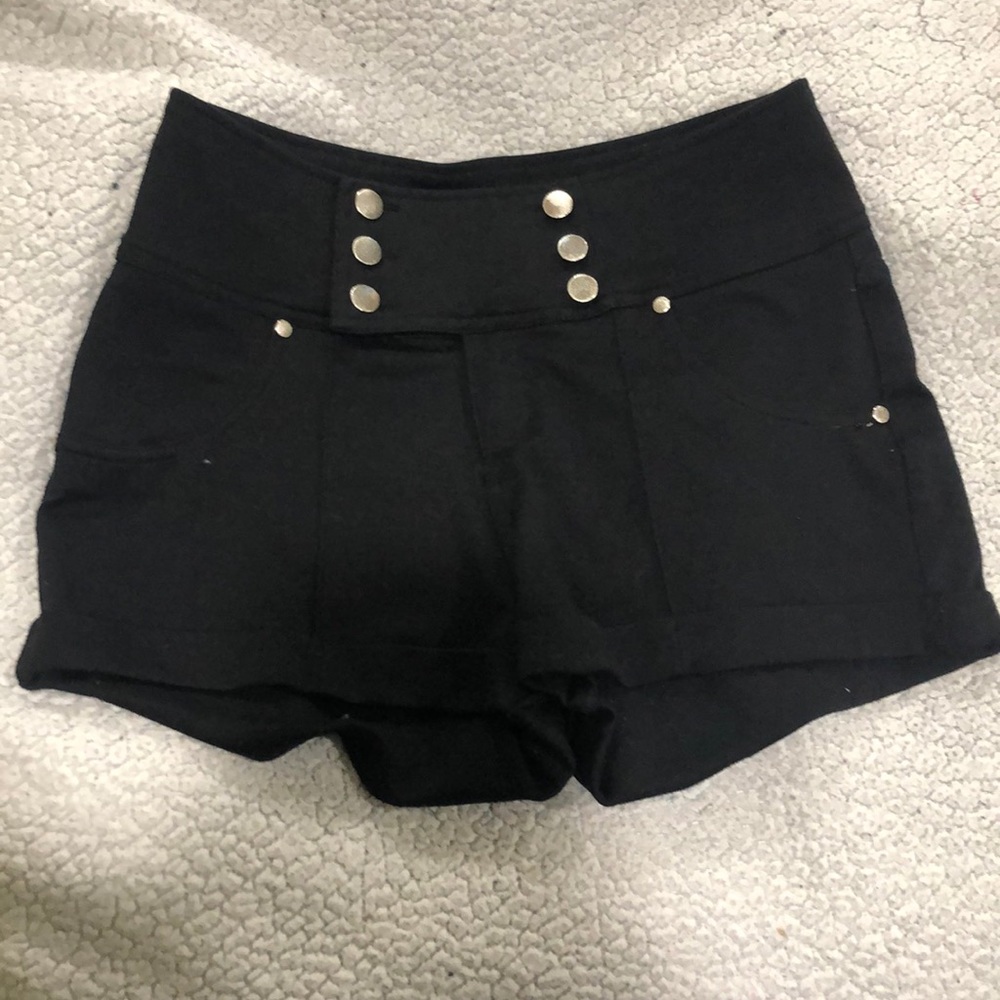 Black Ci Sono Shorts